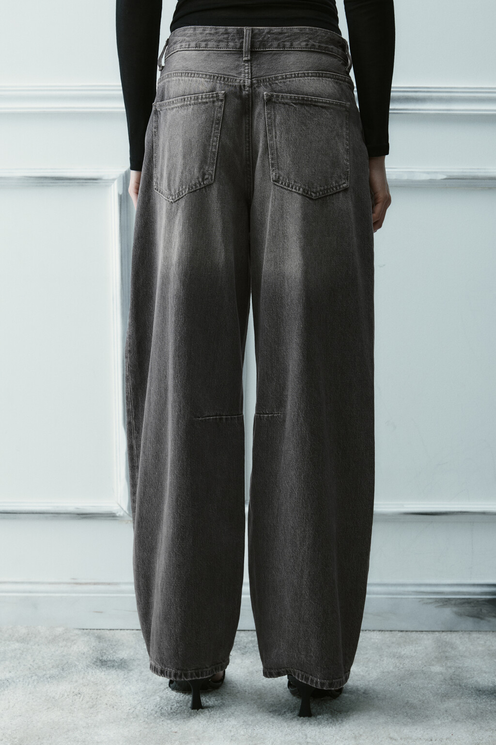 Джинсы barrel fit со средней посадкой - цвет серый - 3