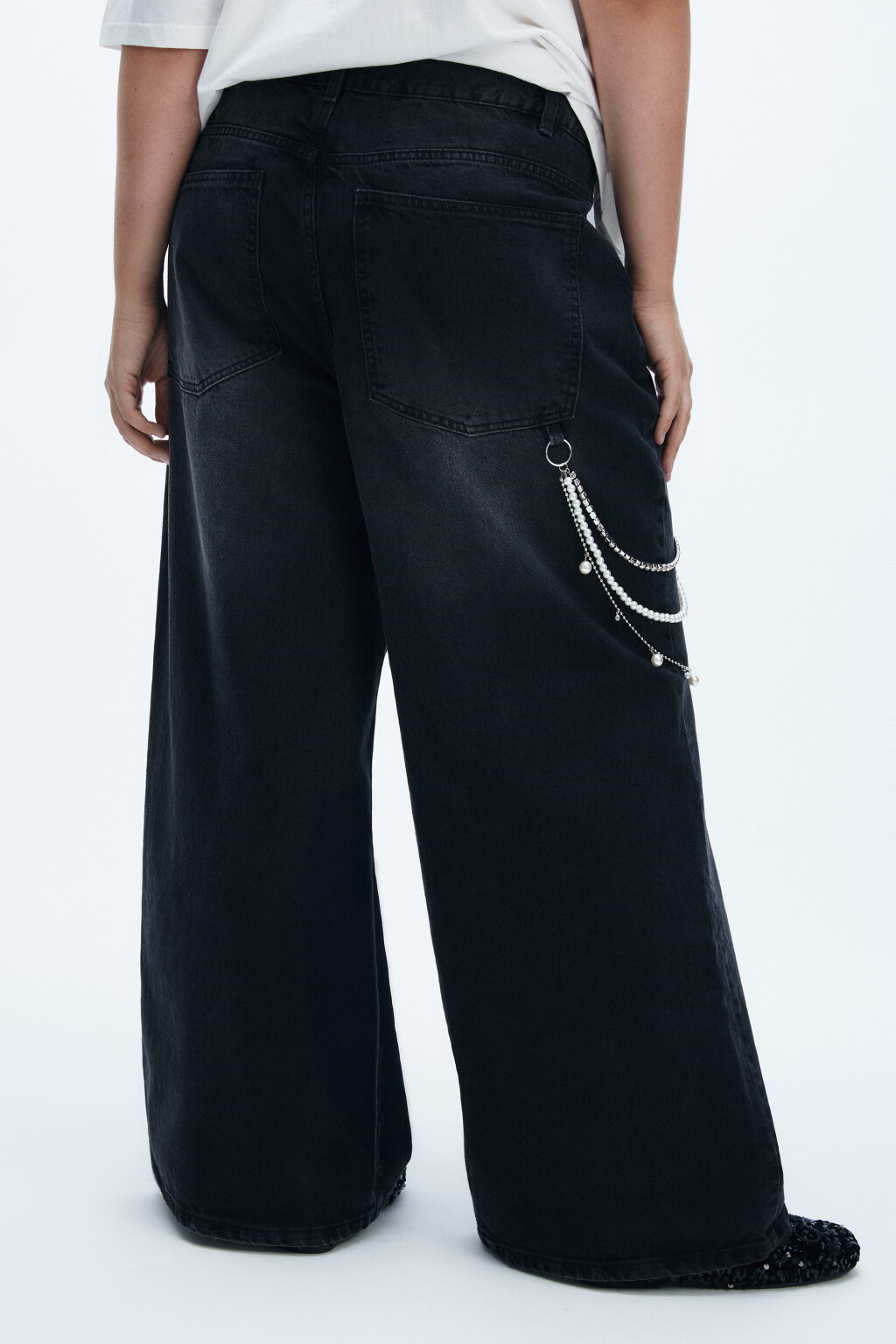 Джинсы baggy fit с обвесом-цепочкой - цвет серый - 3