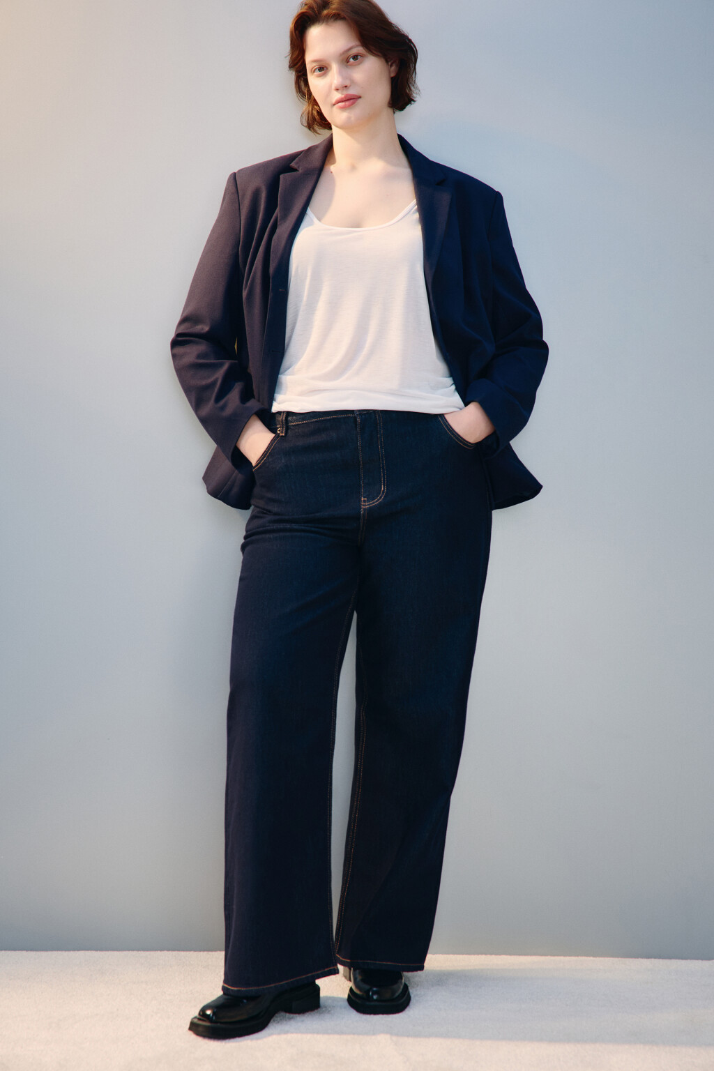 Джинсы прямые со средней посадкой - цвет синий - 1