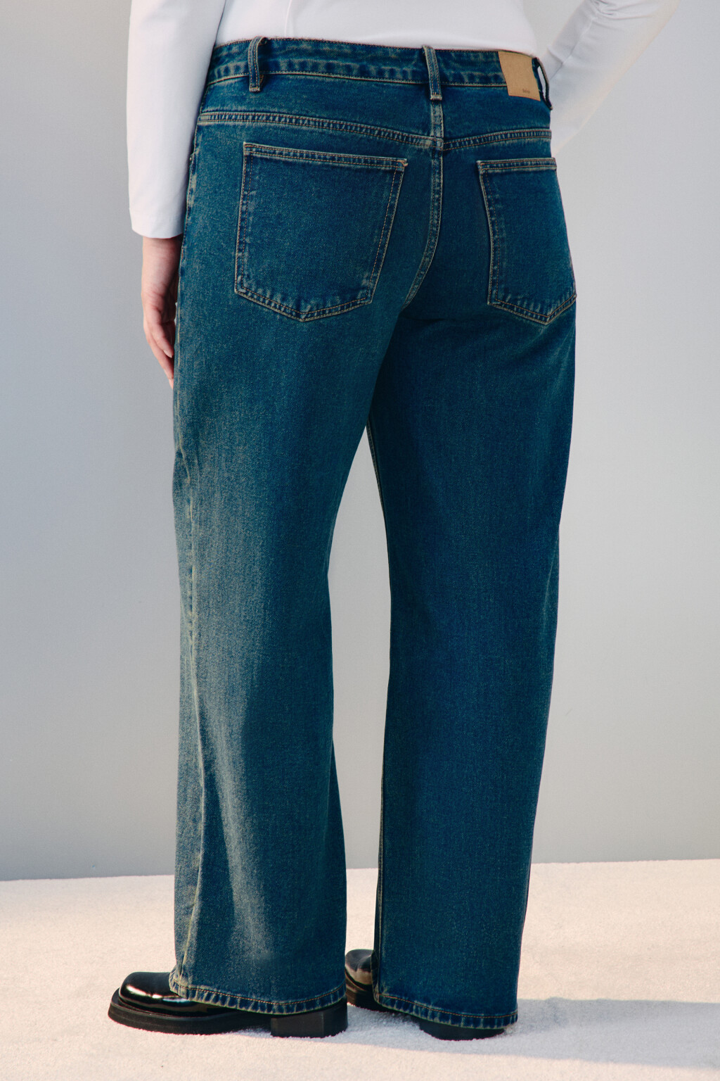 Джинсы прямые со средней посадкой - цвет темный тинт - 3