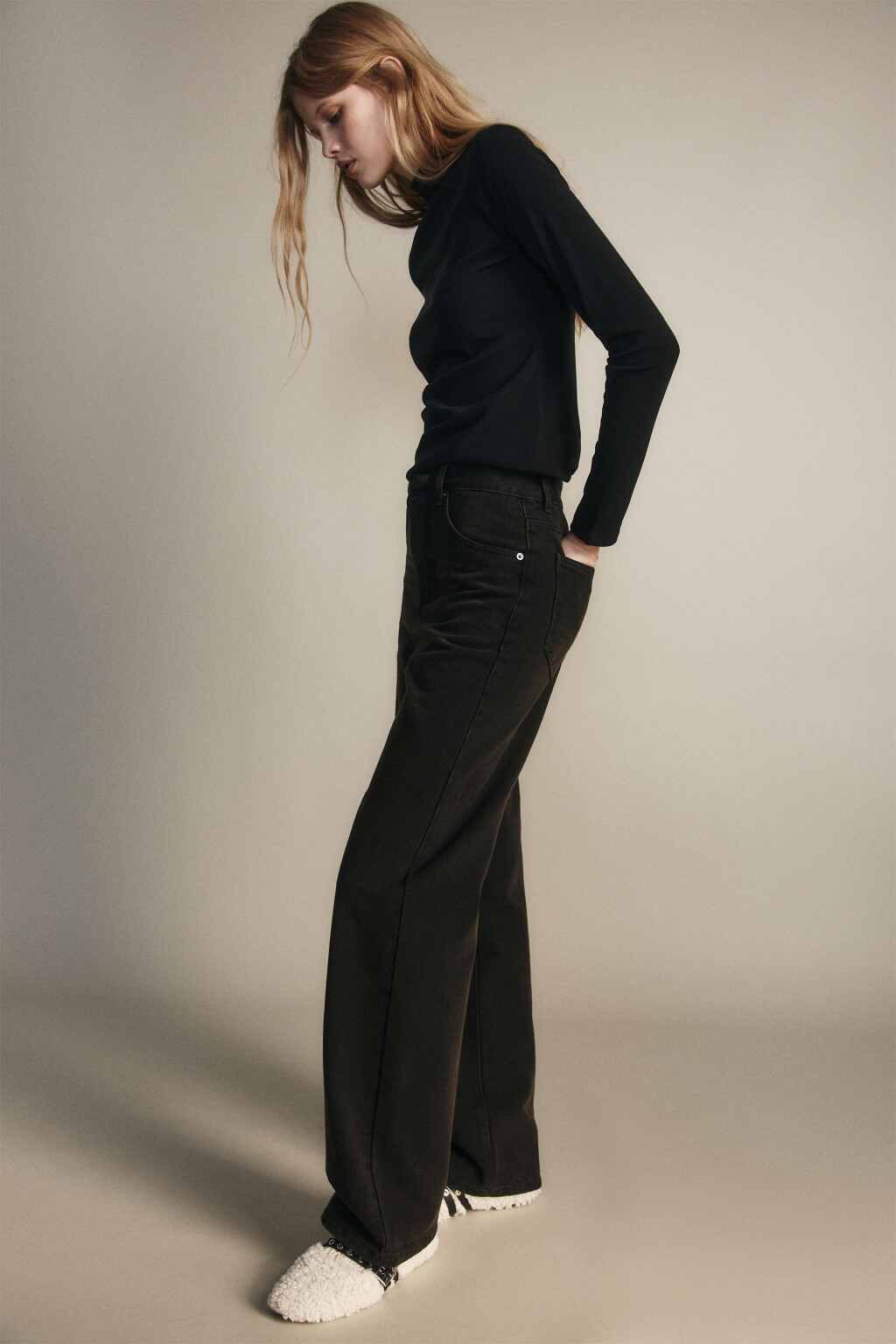 Джинсы широкие утепленные с начесом - цвет коричневый - 1