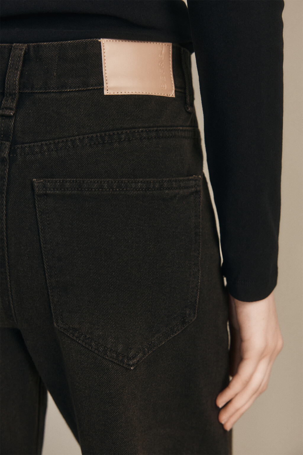 Джинсы широкие утепленные с начесом - цвет коричневый - 6