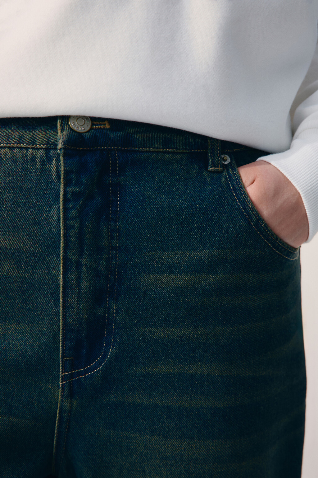 Джинсы baggy fit утепленные с начесом - цвет темный тинт - 6