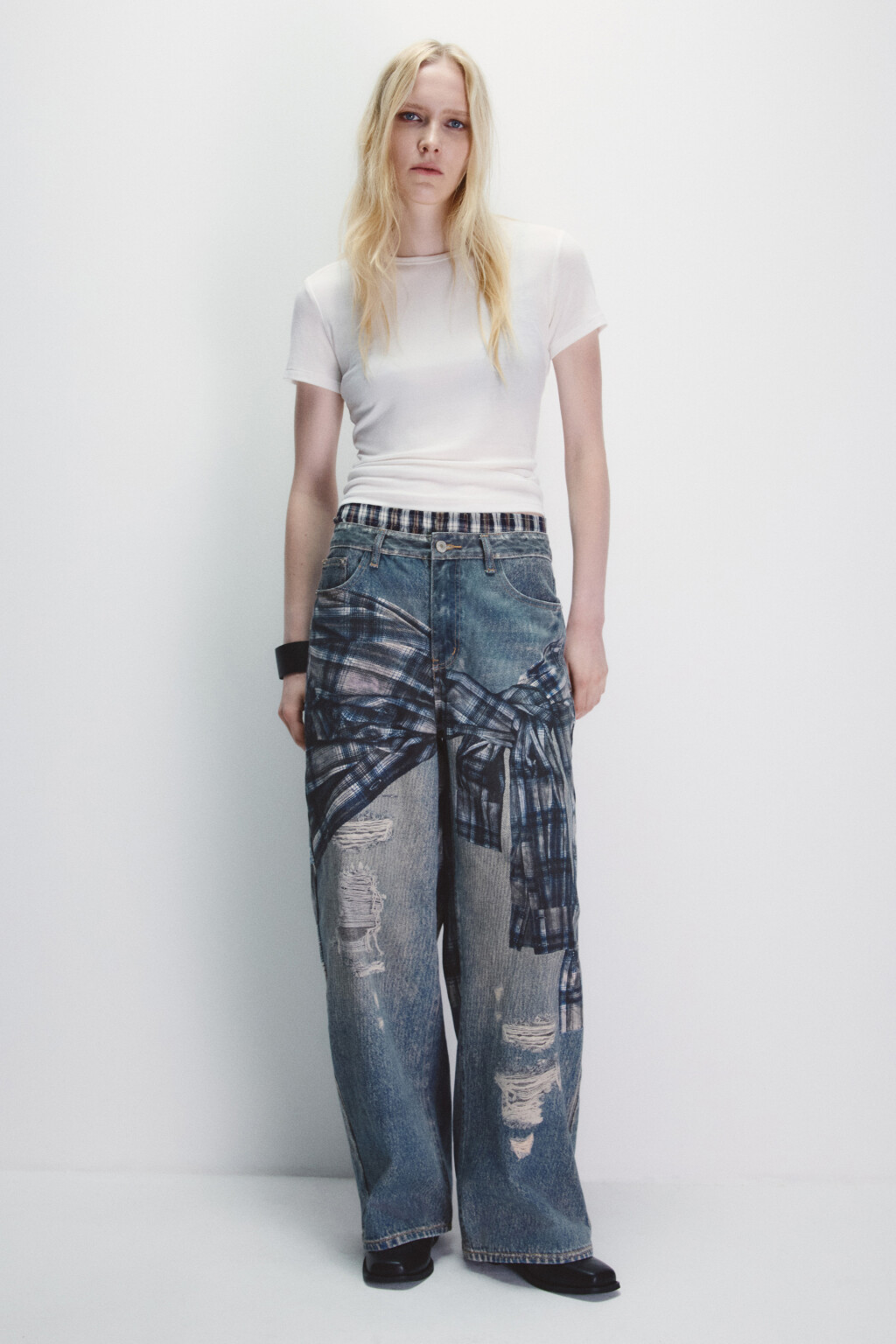 Джинсы baggy fit с принтом - цвет голубой - 4