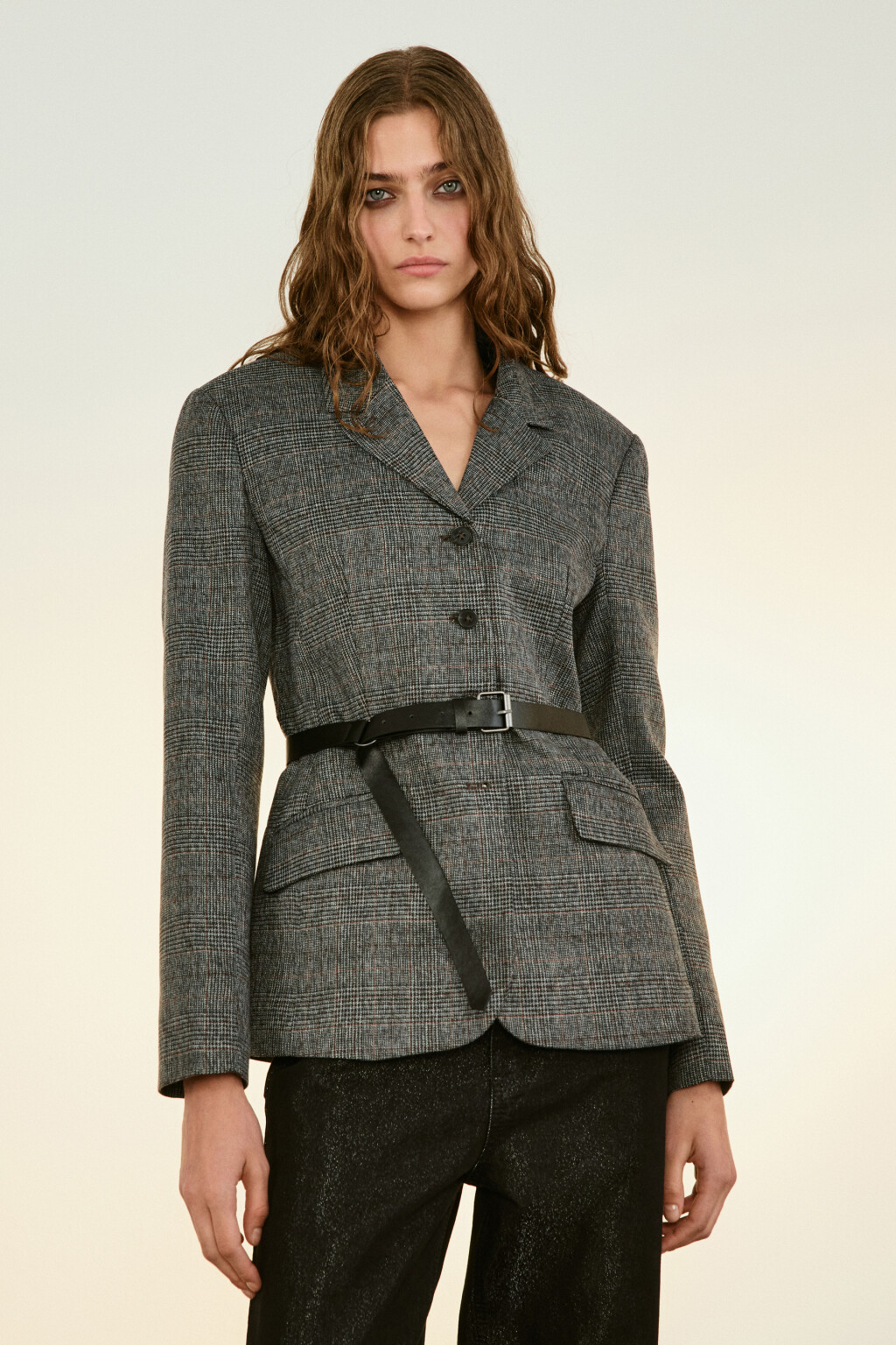 Жакет приталенный с ремнем - цвет серый - 2