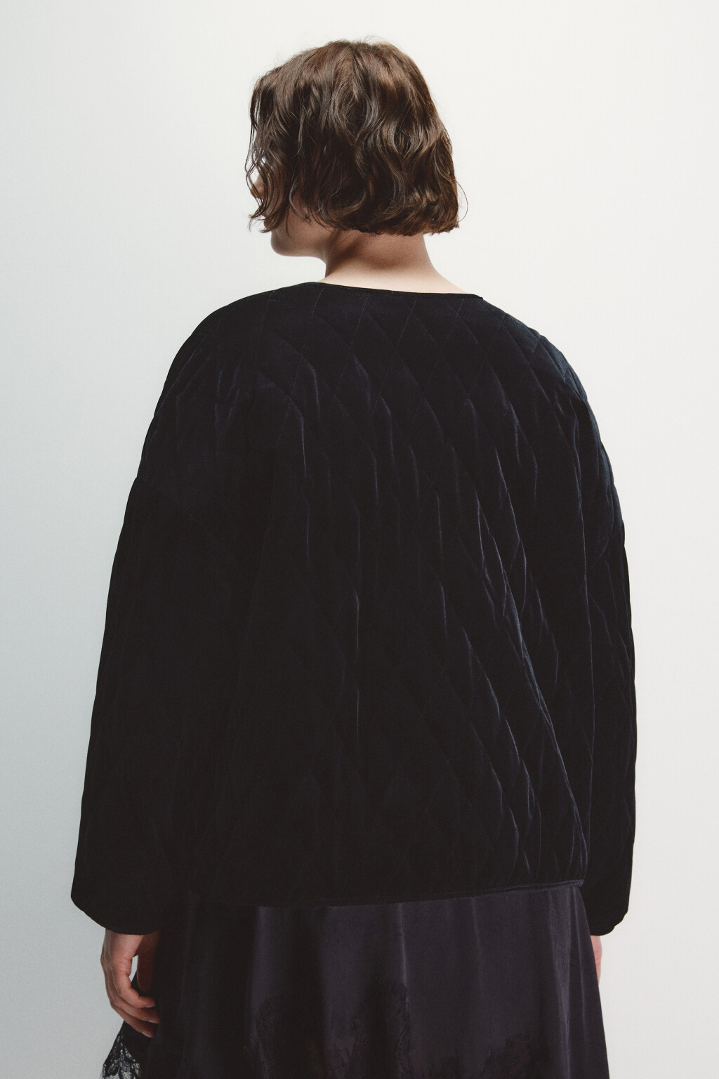 Жакет oversize бархатный - цвет черный - 3