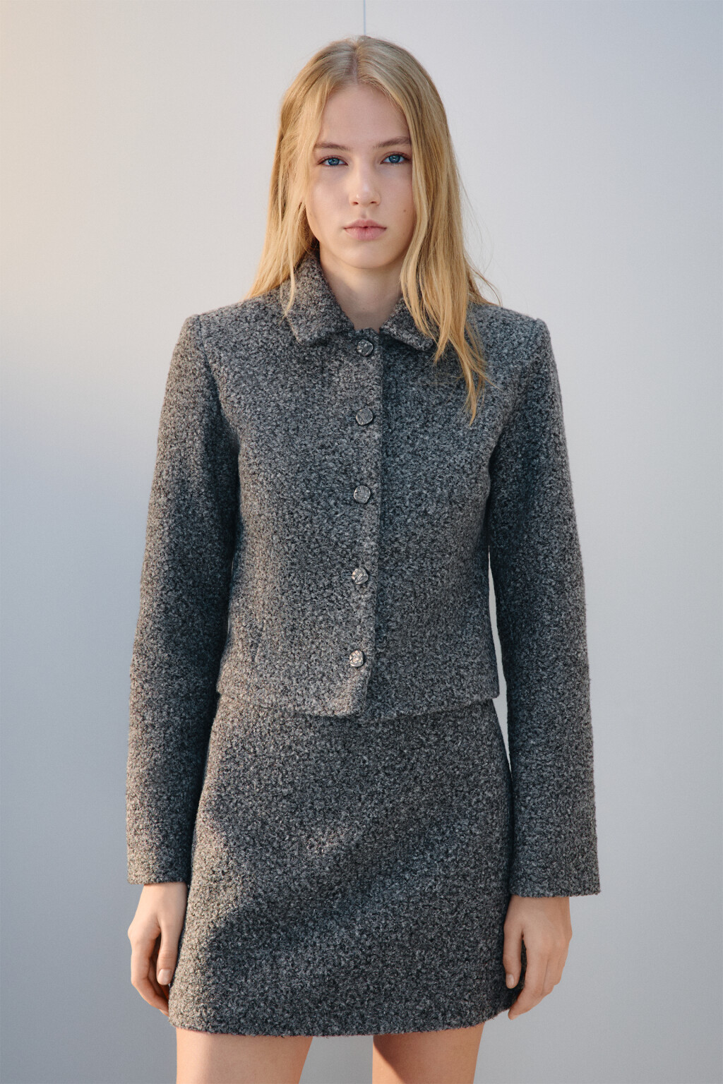 Жакет на пуговицах из ткани букле - цвет серый - 2