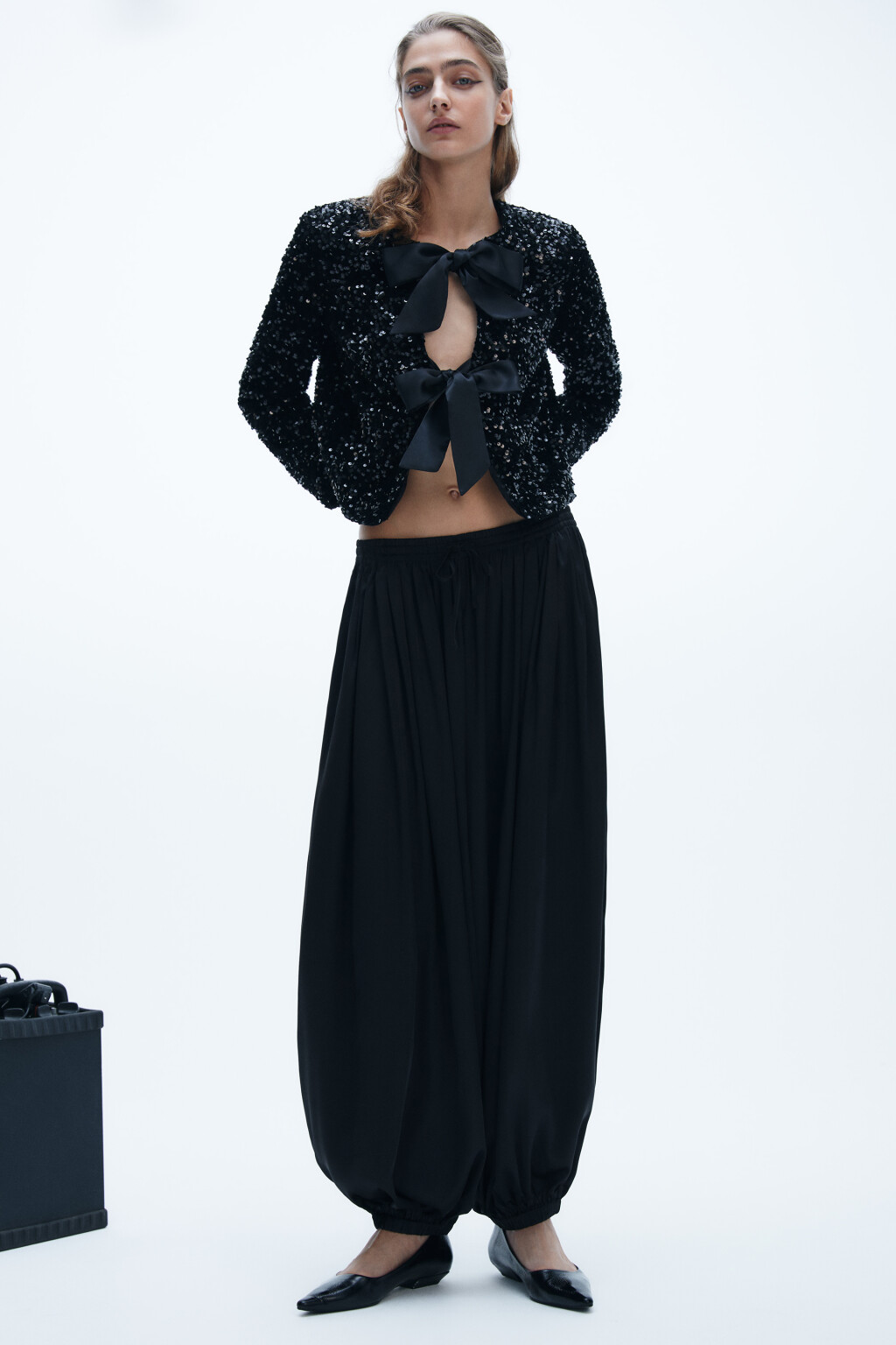 Жакет на завязках с пайетками - цвет черный - 4