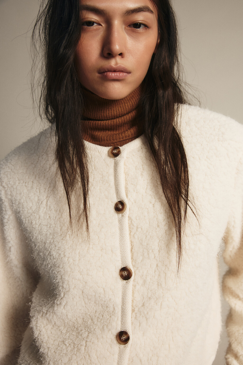 Жакет на пуговицах из ткани букле - цвет молочный - 5