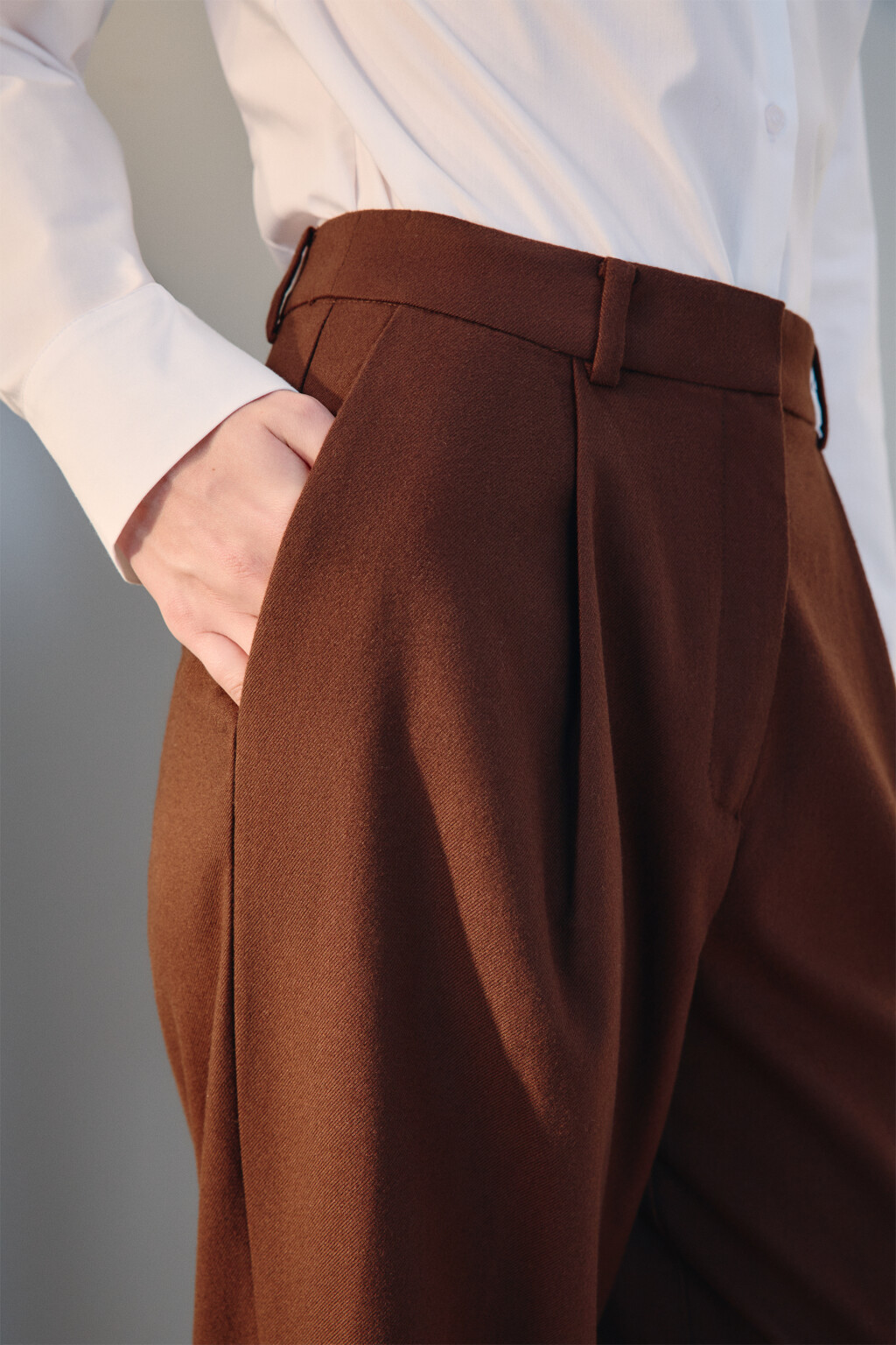 Брюки широкие со стрелками - цвет коричневый - 6