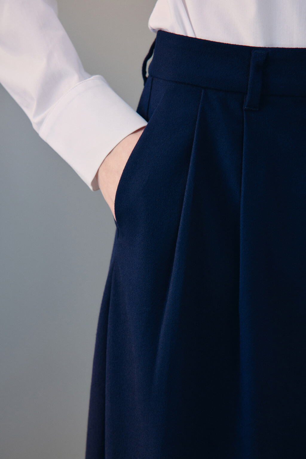 Брюки barrel fit костюмные - цвет синий - 7