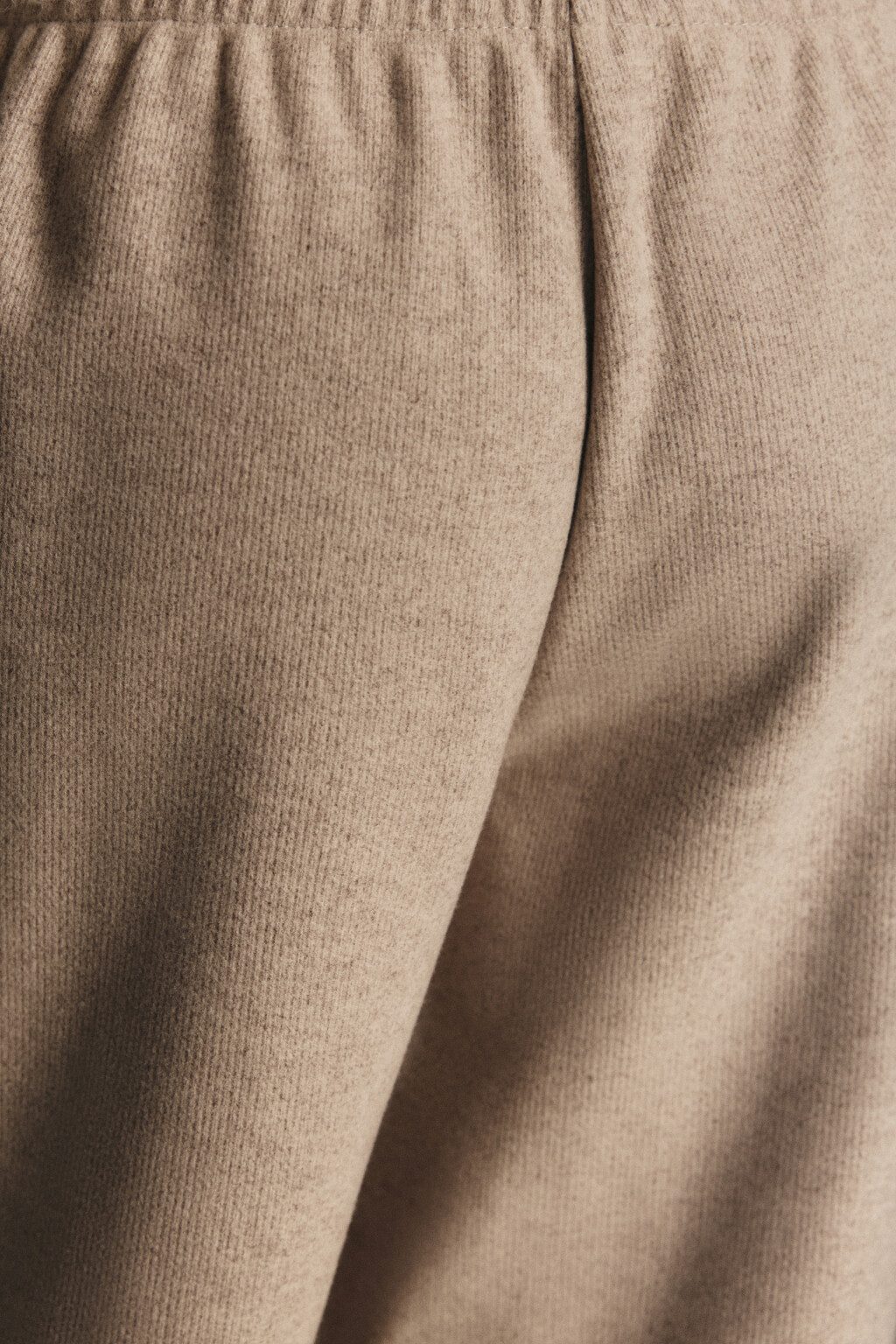 Брюки из теплого трикотажа - цвет бежевый - 6