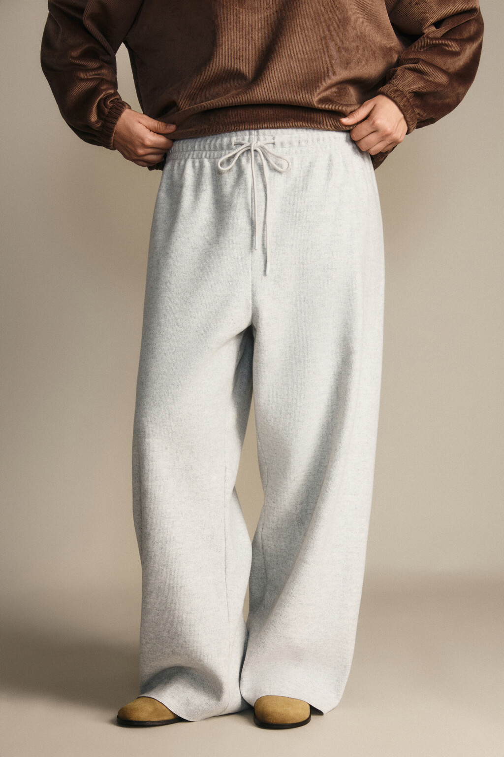 Брюки из теплого трикотажа - цвет серый - 2