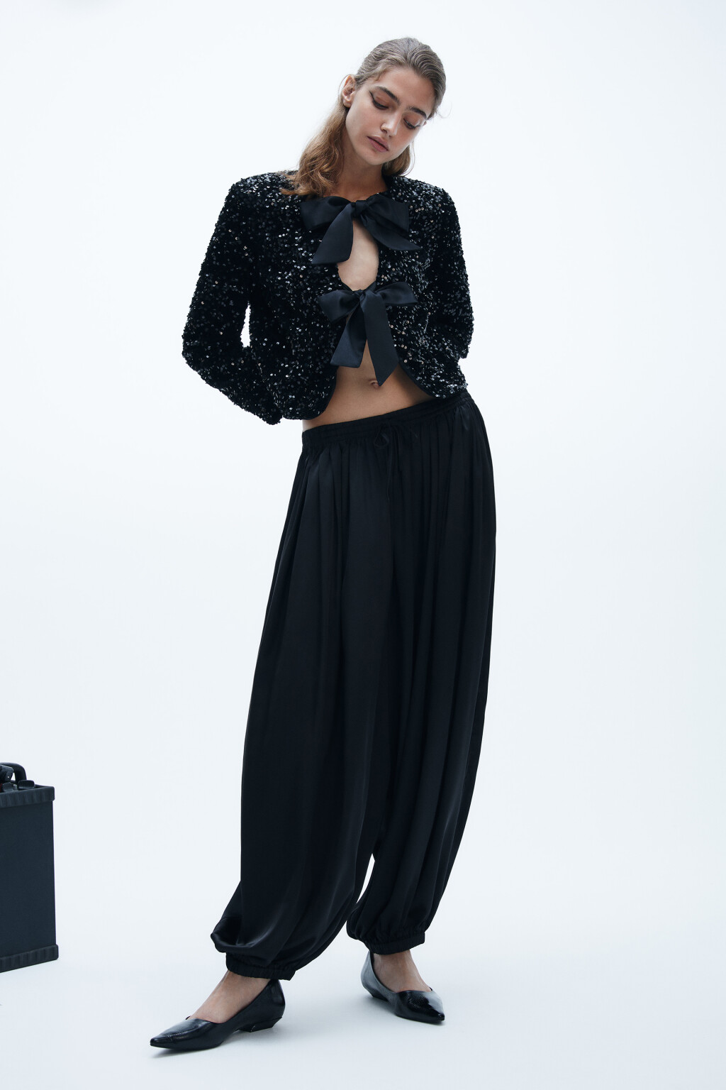 Брюки-аладдины широкие - цвет черный - 5