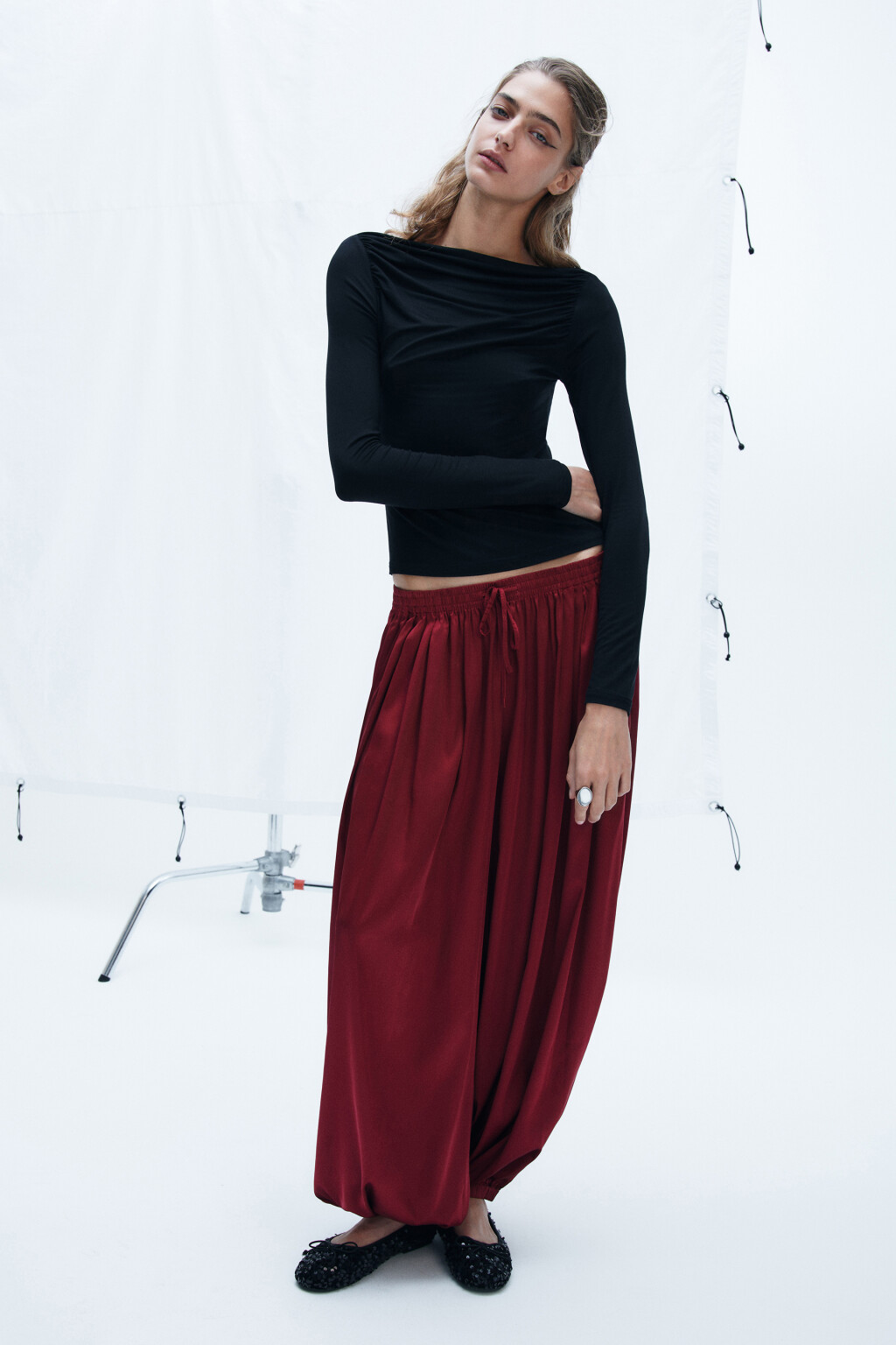 Брюки-аладдины широкие - цвет красный - 5