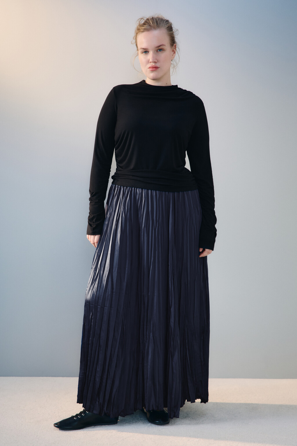 Юбка-трапеция из жатого атласа - цвет синий - 12