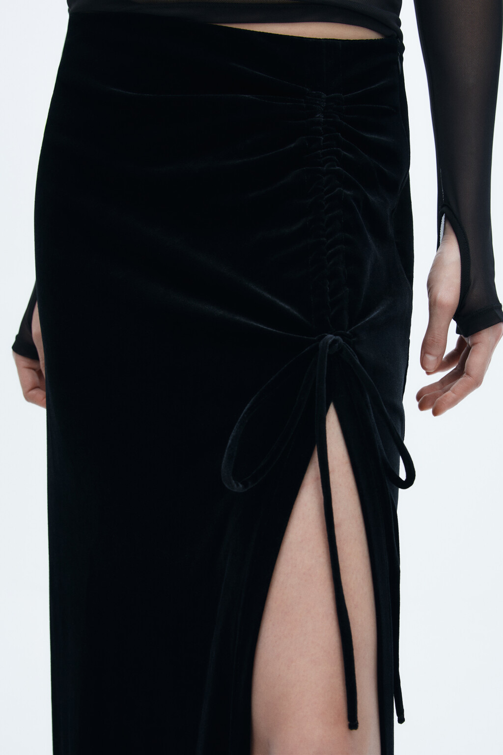 Юбка макси бархатная с драпировкой - цвет черный - 5