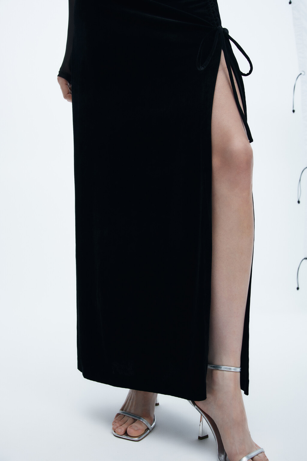 Юбка макси бархатная с драпировкой - цвет черный - 6