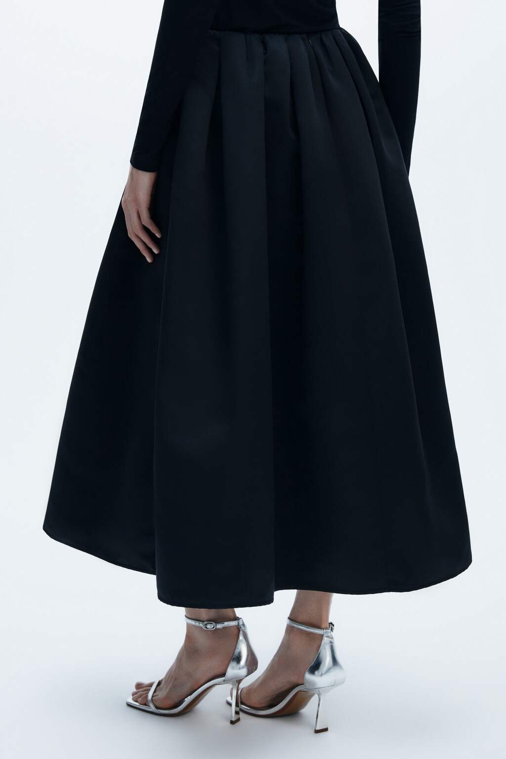 Юбка миди пышная атласная - цвет черный - 4