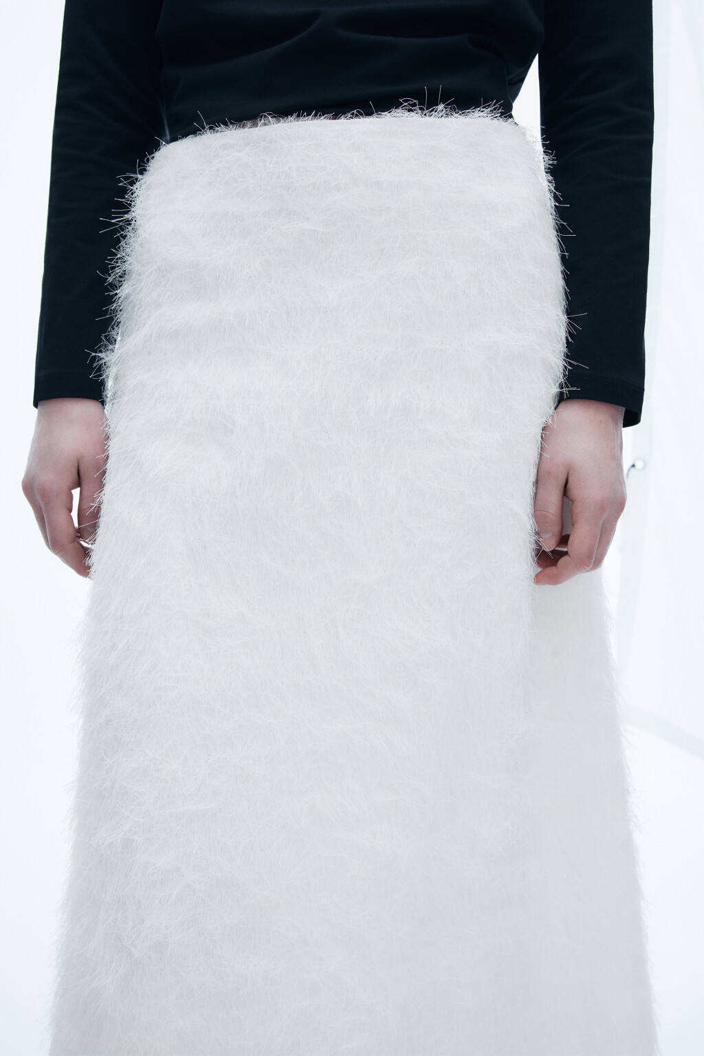 юбка-годе макси с пушистой бахромой - цвет белый - 5