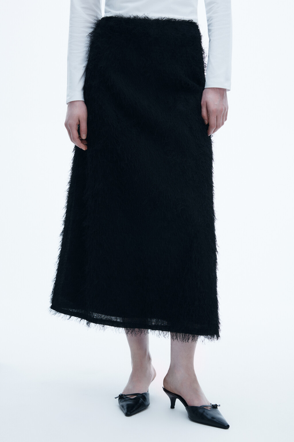 юбка-годе макси с пушистой бахромой - цвет черный - 2