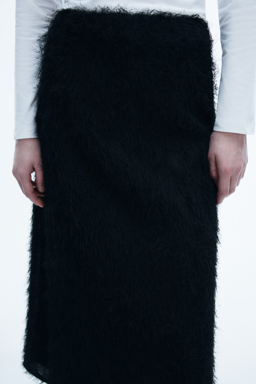 юбка-годе макси с пушистой бахромой - цвет черный - 5