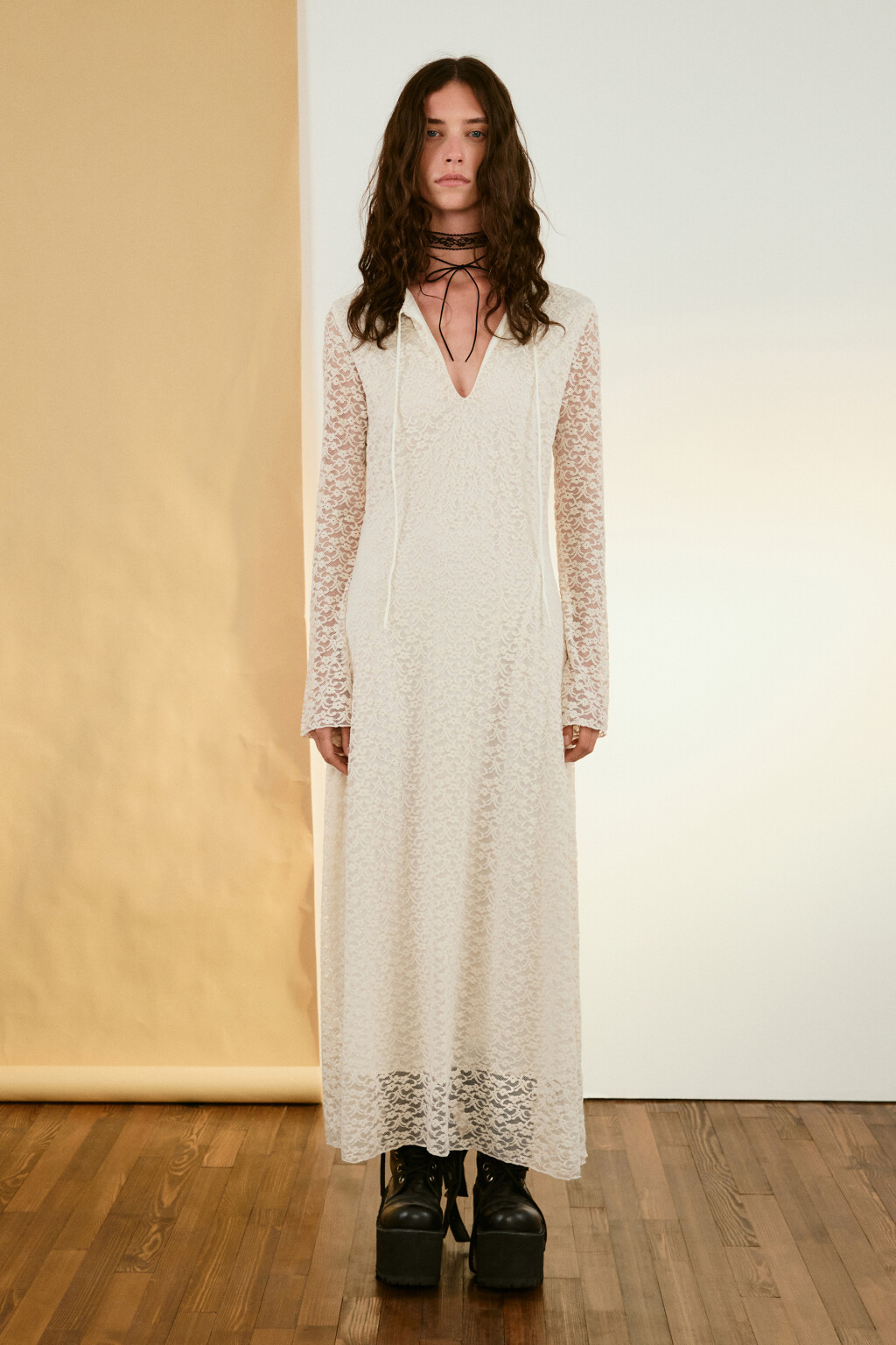 Платье макси облегающее ажурное - цвет белый - 5