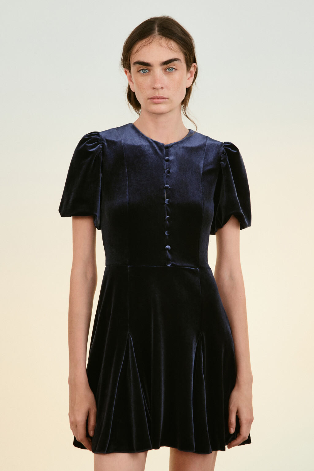 Платье бархатное с пышными рукавами - цвет синий - 2
