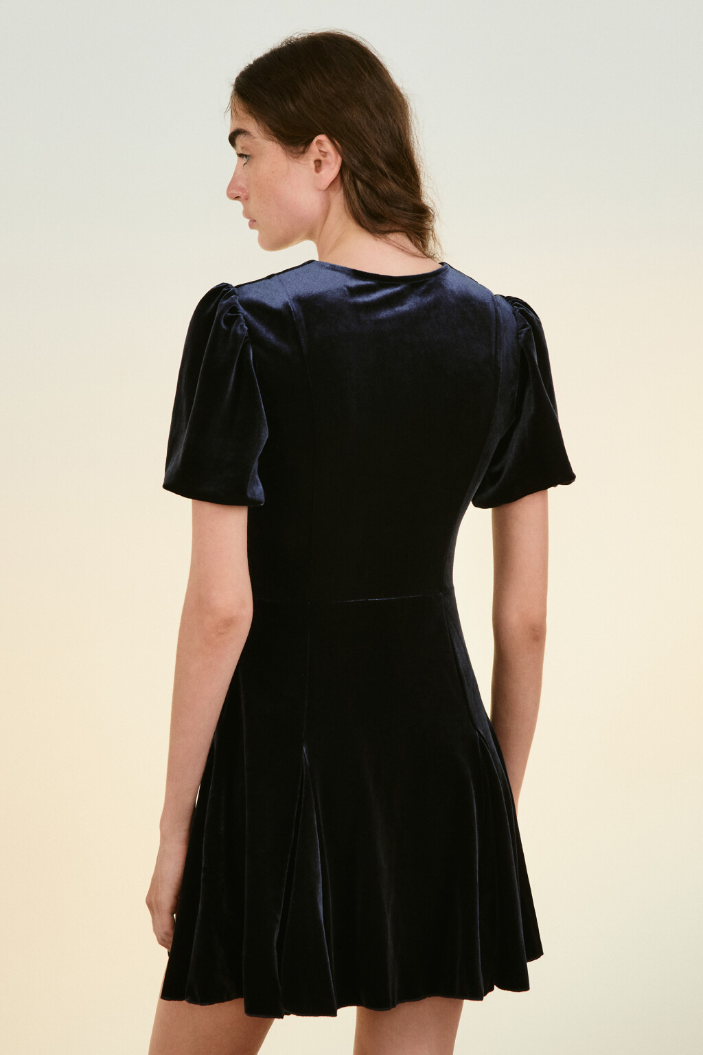 Платье бархатное с пышными рукавами - цвет синий - 3
