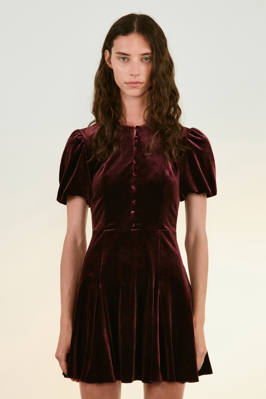 Платье бархатное с пышными рукавами - цвет красный - 2