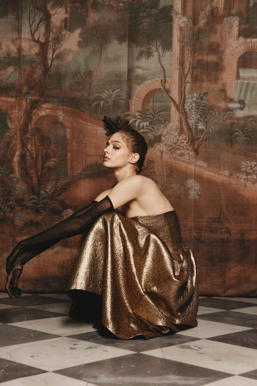 Платье блестящее с открытыми плечами - цвет желтый - 3