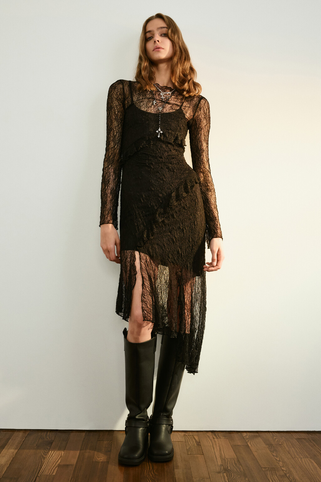 Платье облегающее из кружевной сетки - цвет черный - 1