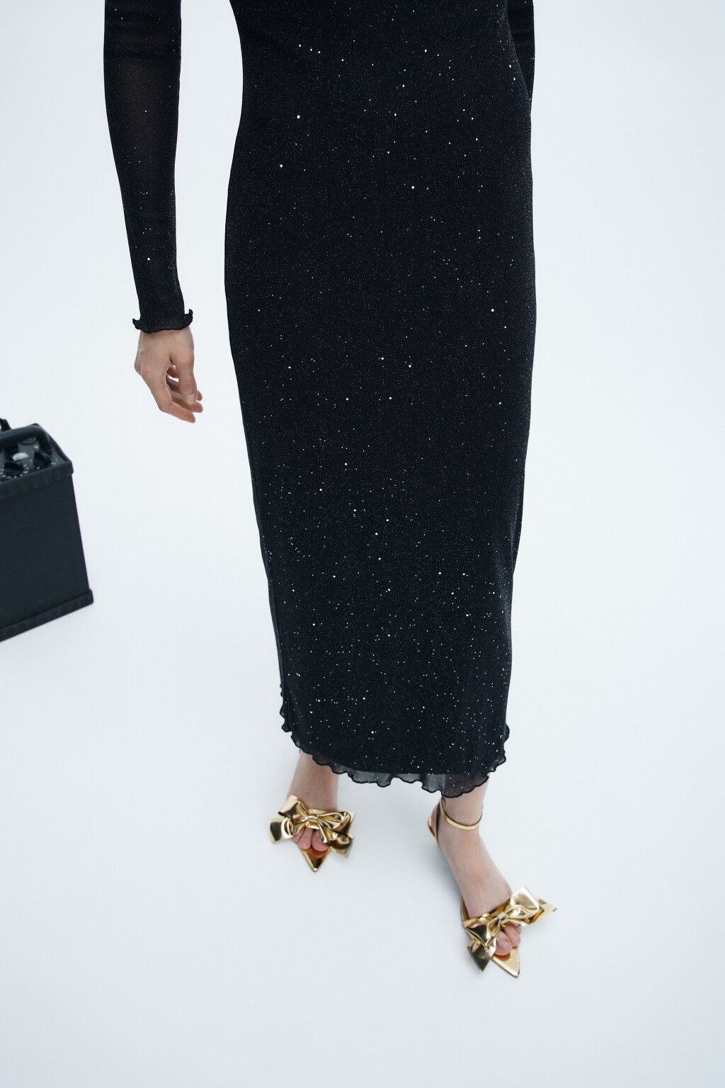 Платье макси с люрексом и стразами - цвет черный - 6