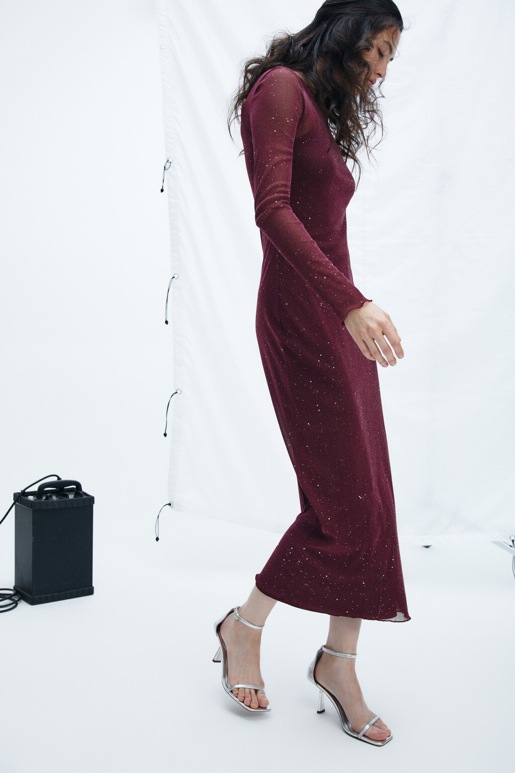 Платье макси с люрексом и стразами - цвет красный - 1