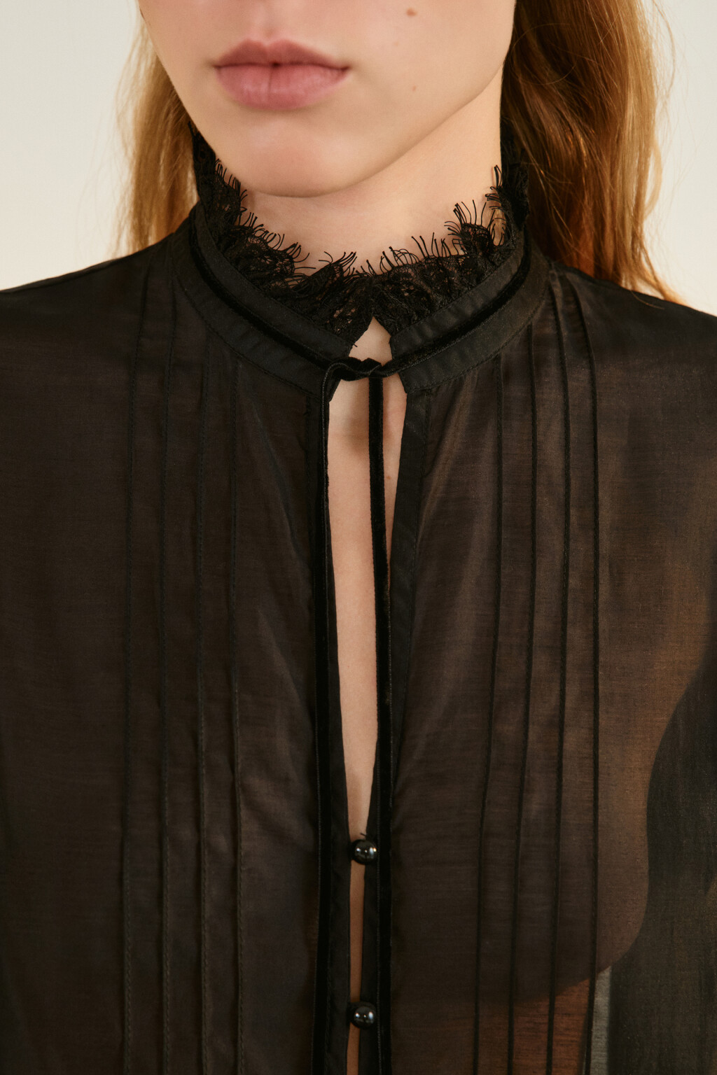 Блузка из тенсела с кружевом - цвет черный - 5