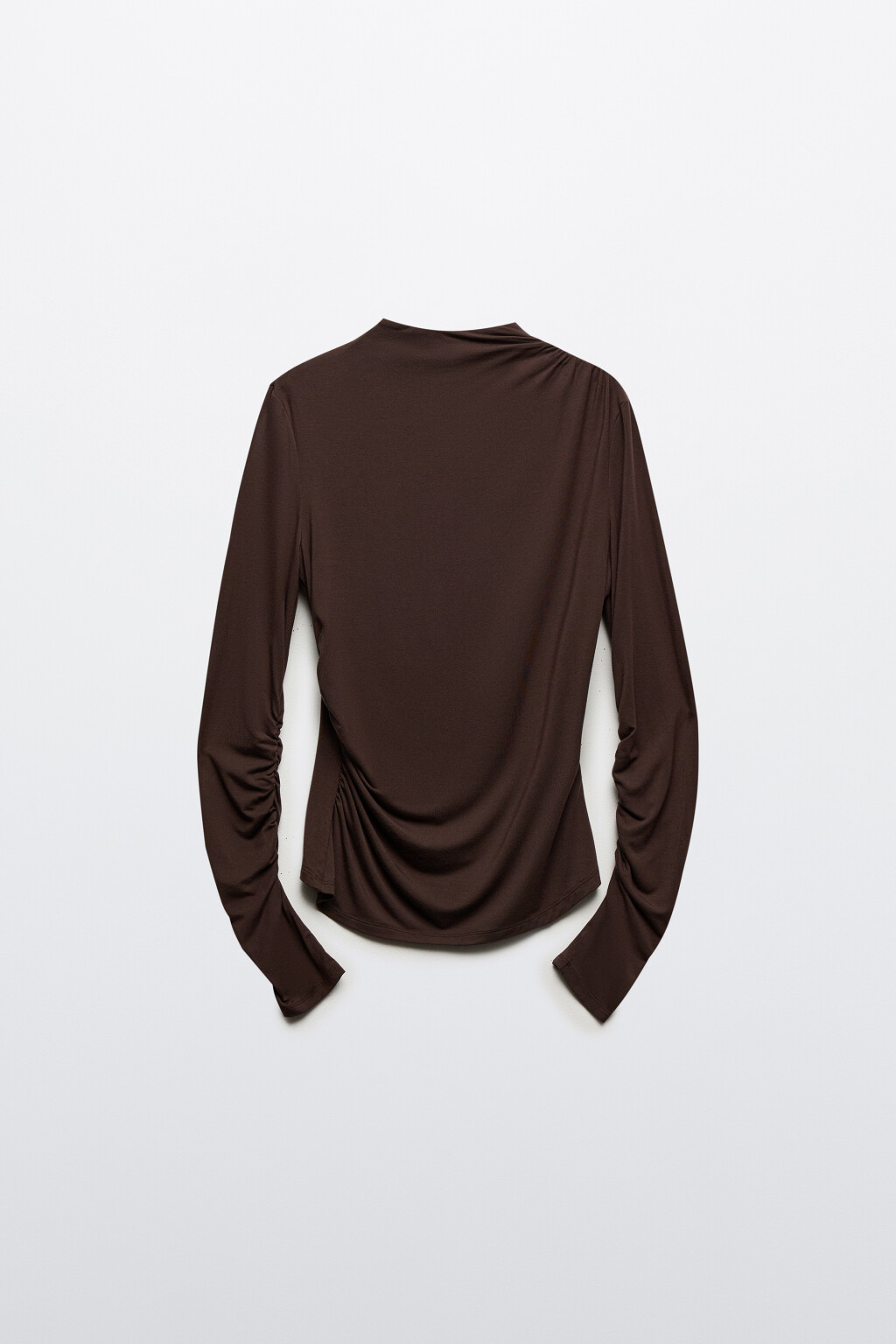 Лонгслив с воротником и драпировками - цвет коричневый - 8