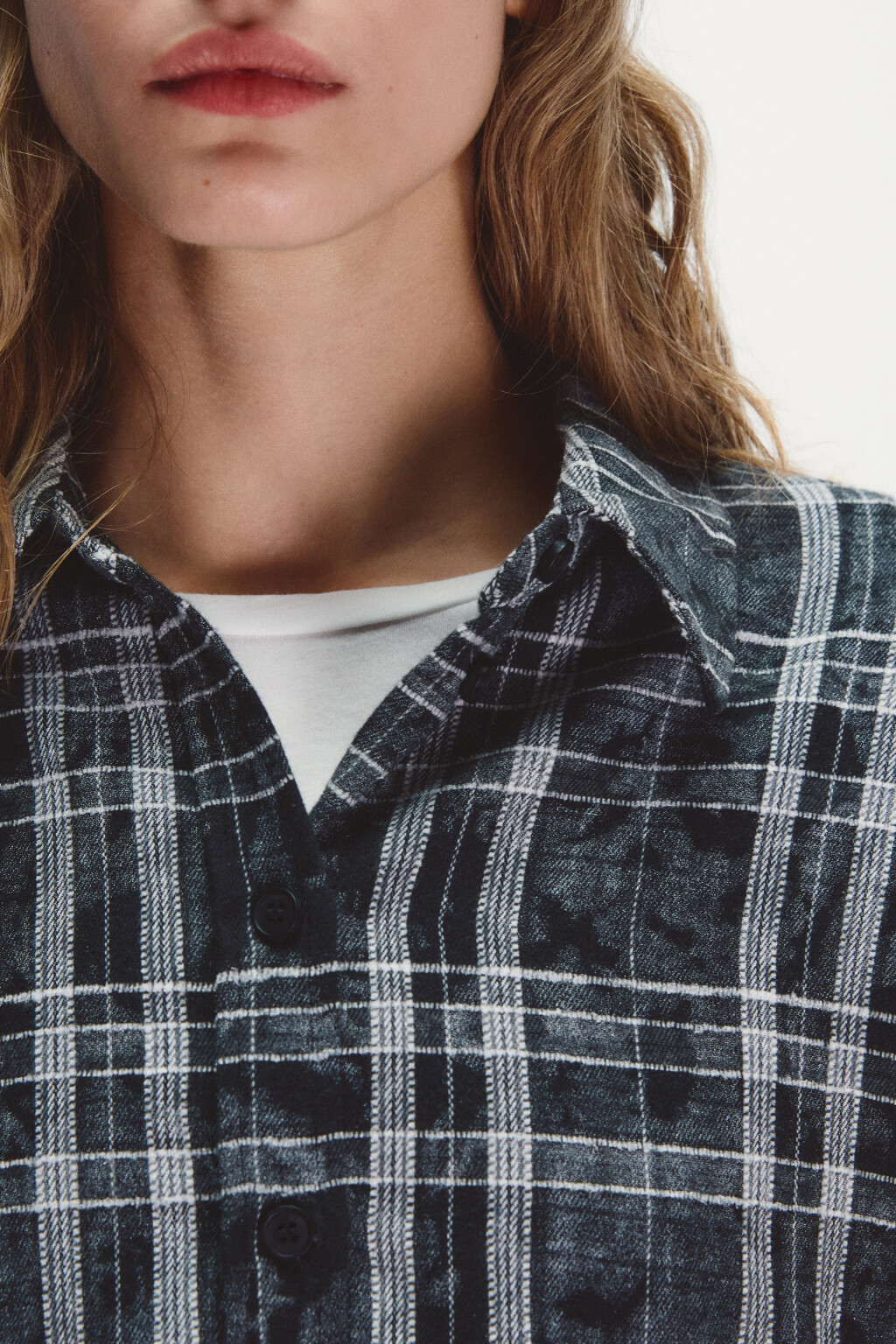 Рубашка в клетку с состаренным эффектом - цвет черный - 6
