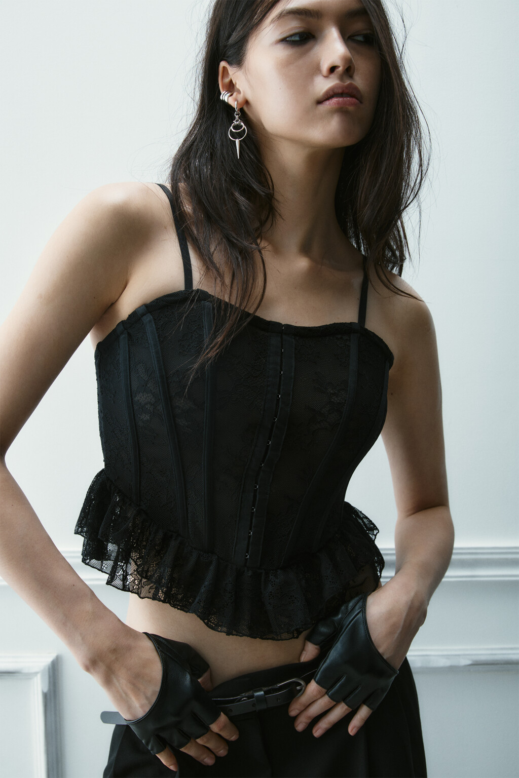 Топ-корсет кружевной с воланами - цвет черный - 2