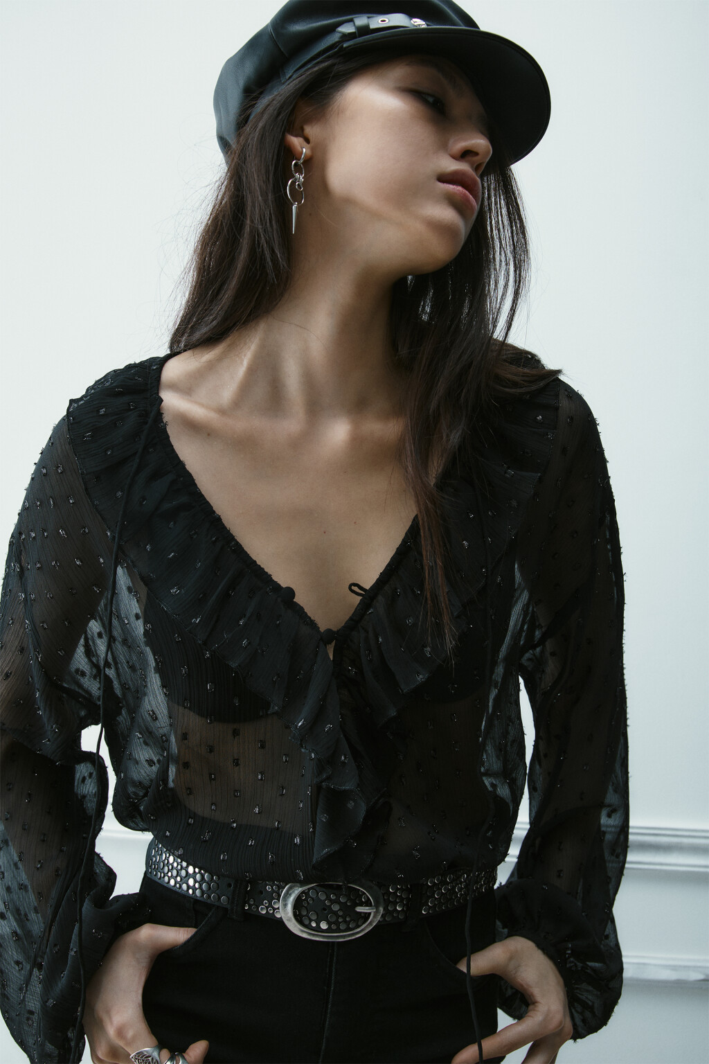 Блузка шифоновая с воланами - цвет черный - 1