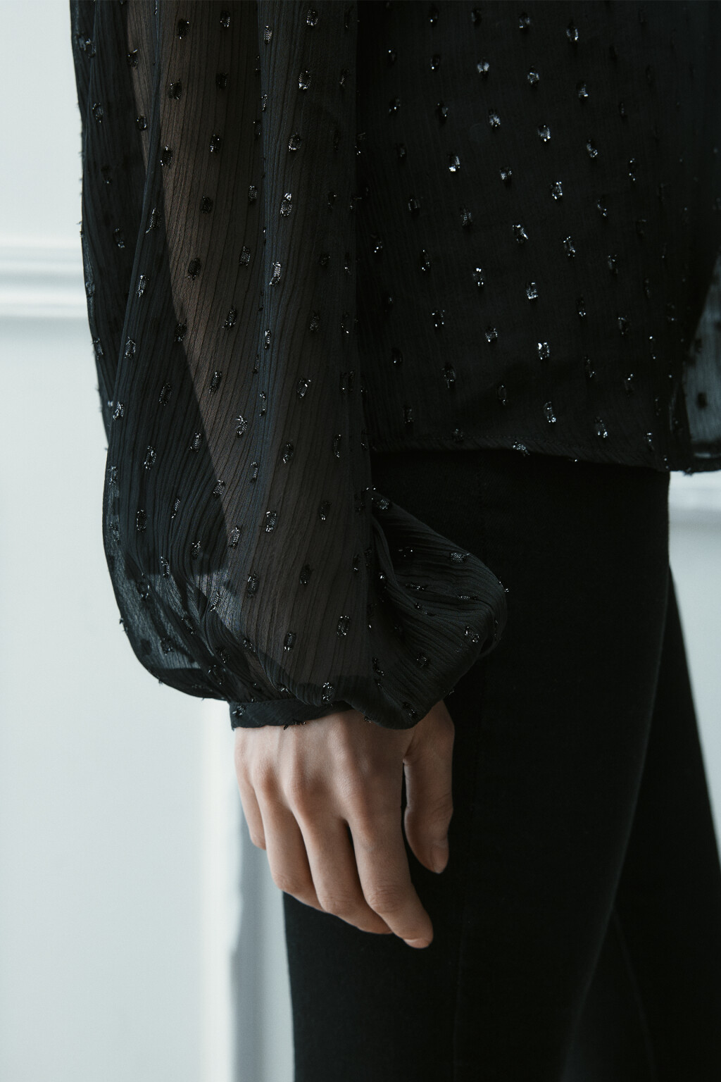 Блузка шифоновая с воланами - цвет черный - 6