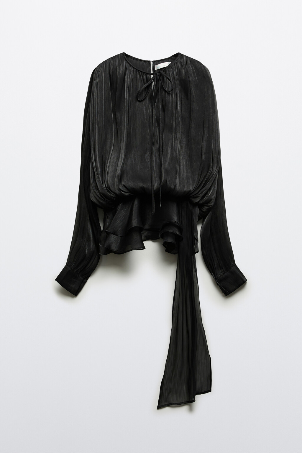 Блузка объемная с баской и поясом - цвет черный - 8