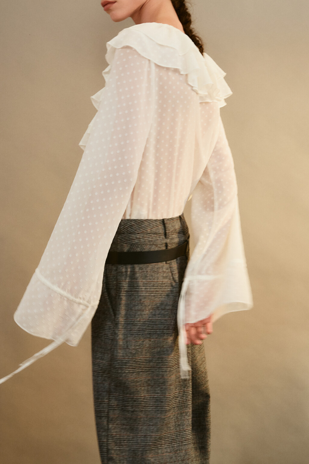 Блузка шифоновая с воланами и завязками - цвет молочный - 2