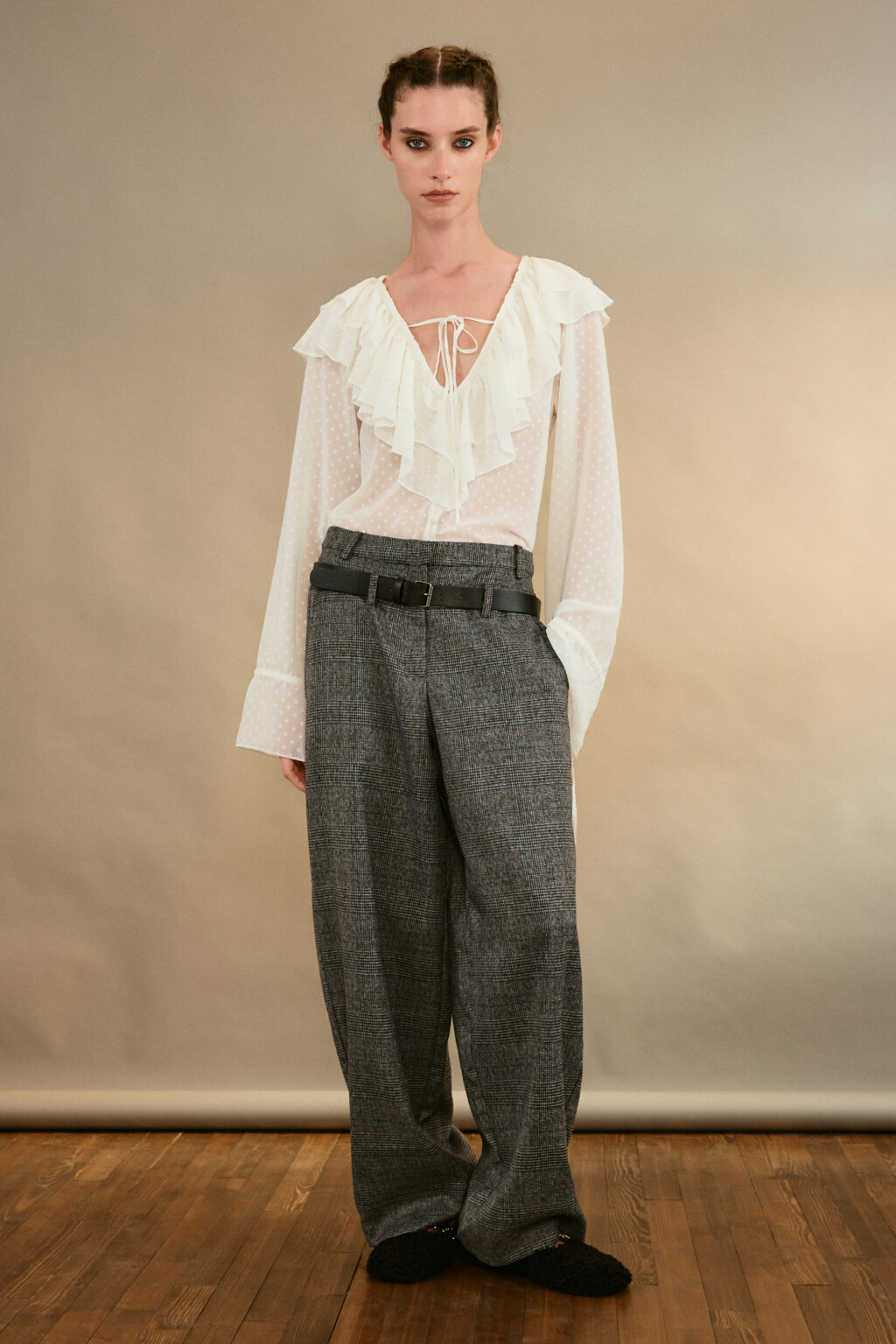 Блузка шифоновая с воланами и завязками - цвет молочный - 5