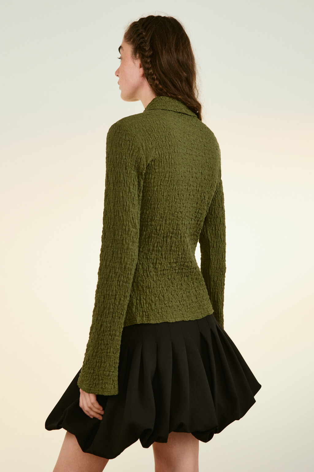 Рубашка облегающая с разрезами - цвет зеленый - 3