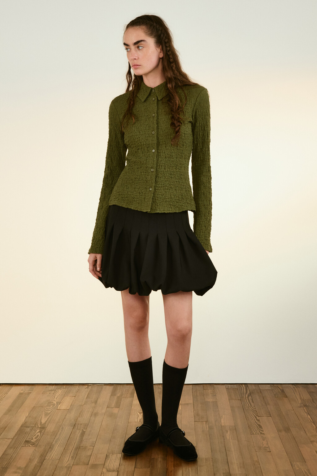 Рубашка облегающая с разрезами - цвет зеленый - 4