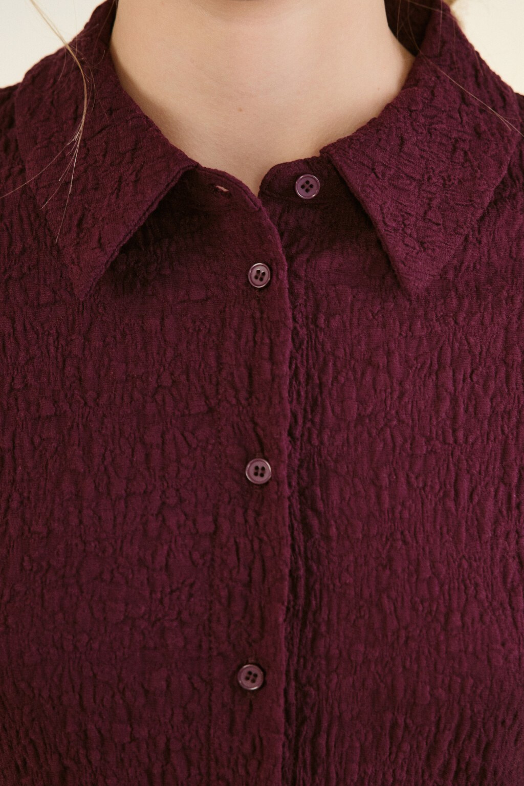 Рубашка облегающая с разрезами - цвет фиолетовый - 5