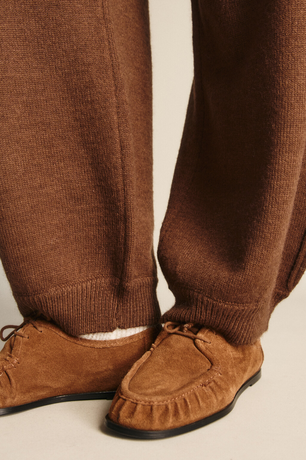 Брюки-джоггеры из вязаного трикотажа - цвет коричневый - 6