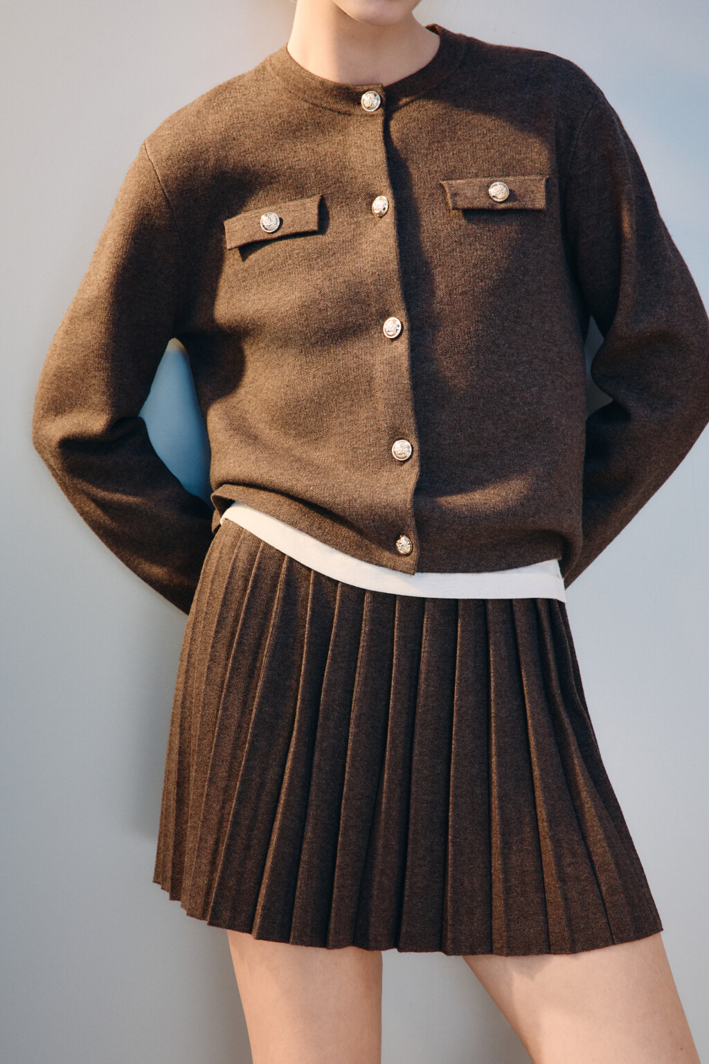 Юбка в складку из вязаного трикотажа - цвет коричневый - 2