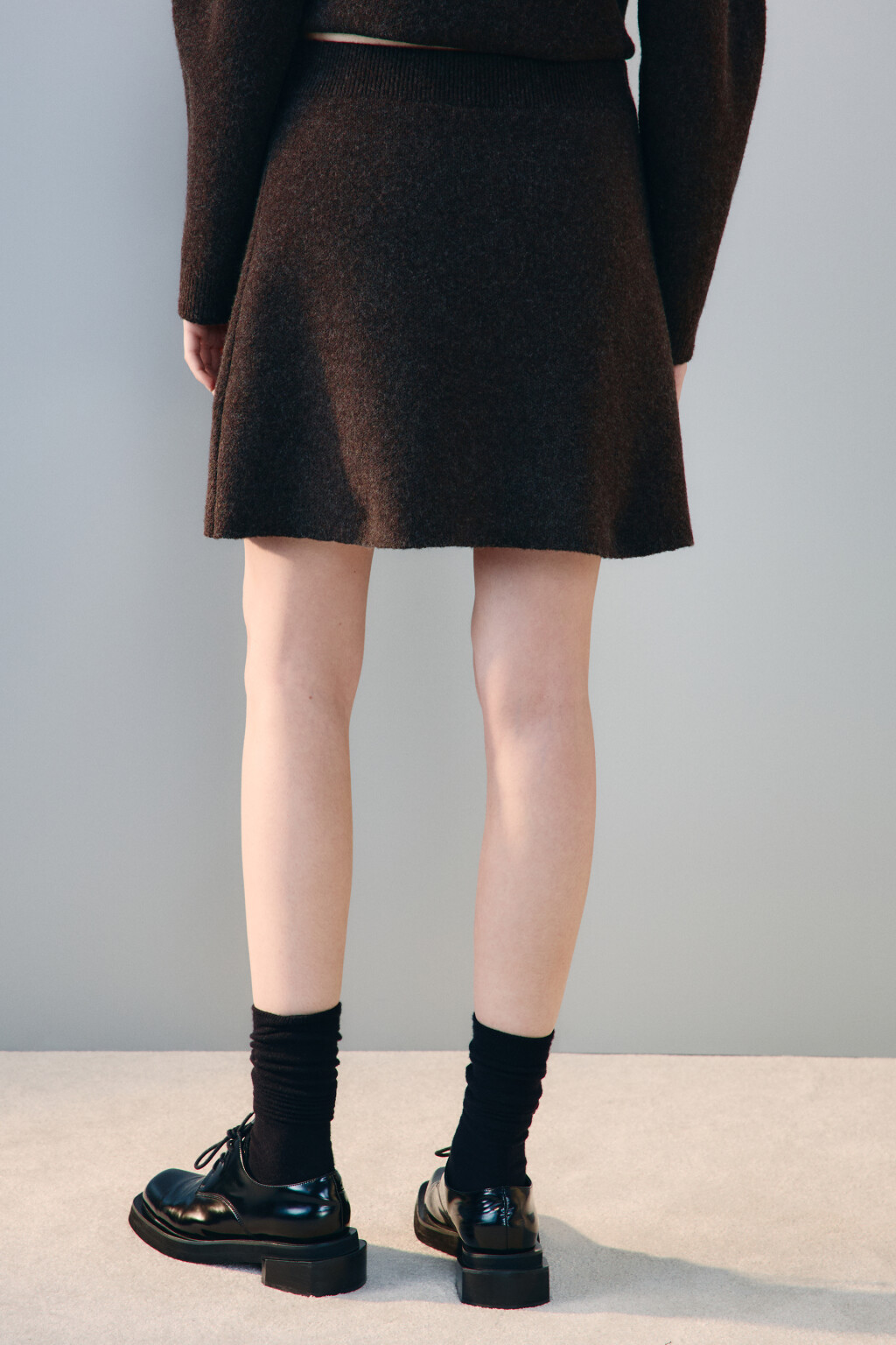 Юбка-трапеция из вязаного трикотажа - цвет бежевый - 2