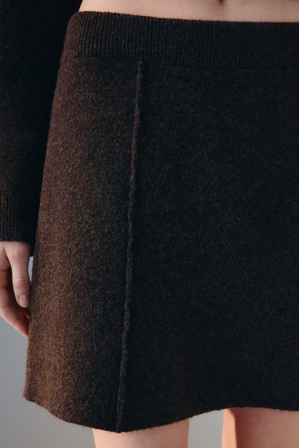 Юбка-трапеция из вязаного трикотажа - цвет бежевый - 5